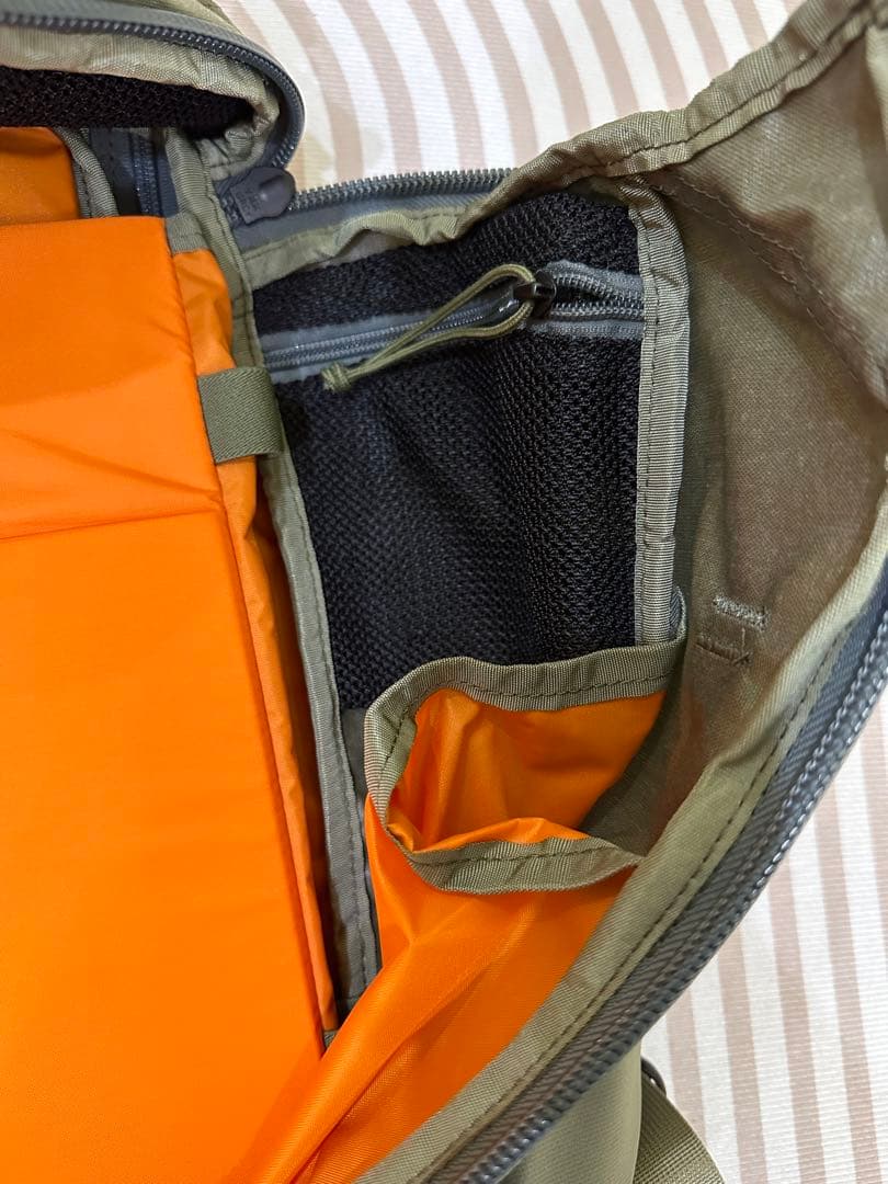 MYSTERY RANCH フロント Bag