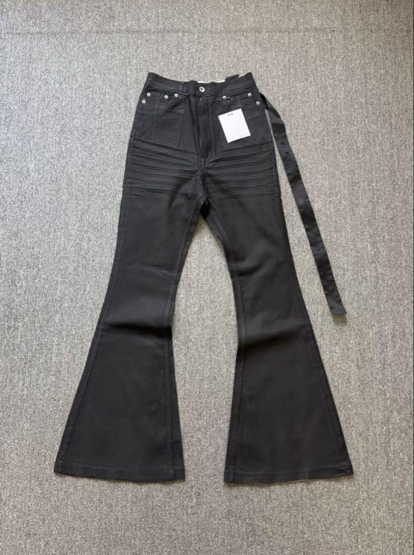 bolan似 black boots cut flare denim opium