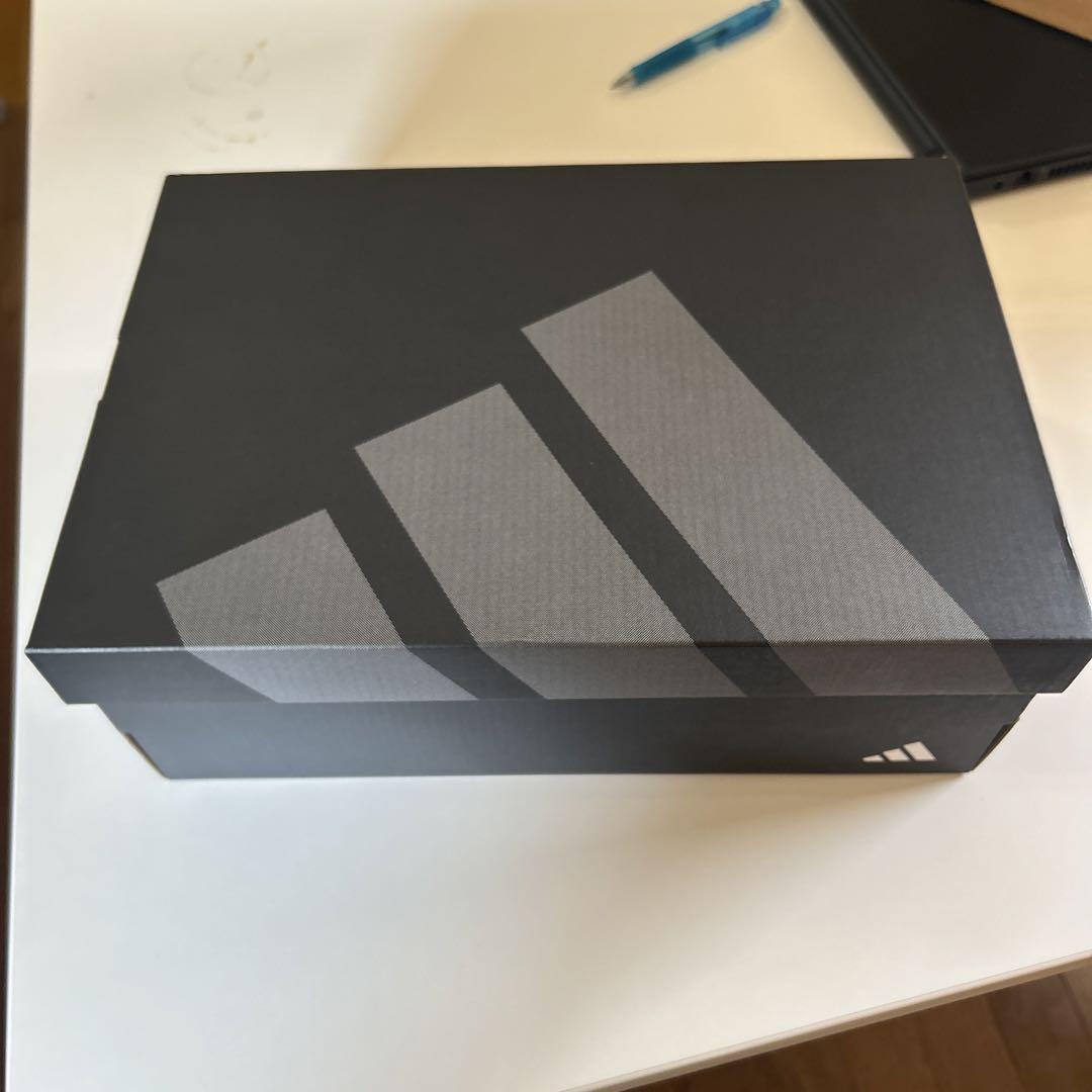 adidas パワーリフト５ウェイトリフティングシューズ