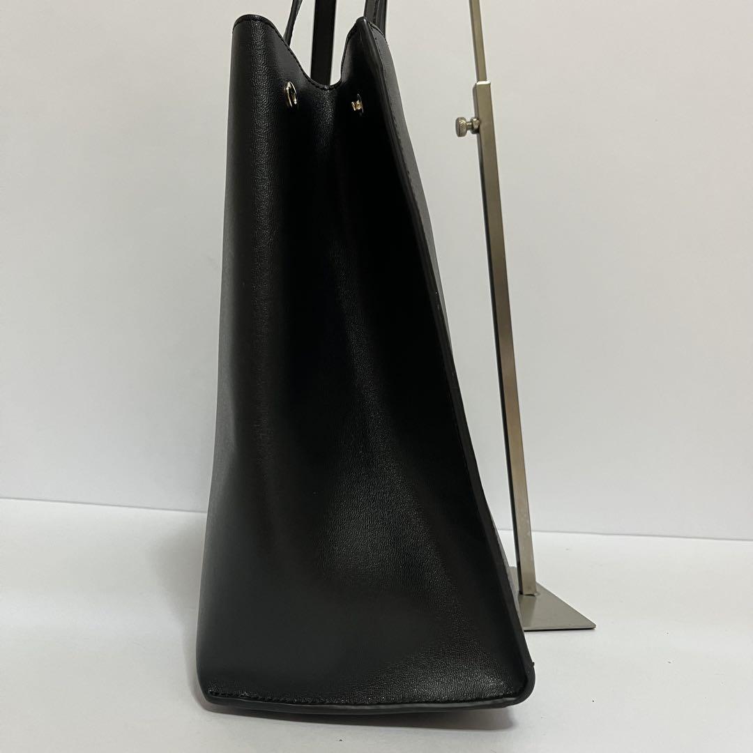 極美品✨フルラ ソフィア トートバッグ 現行ロゴ A4可 通勤通学