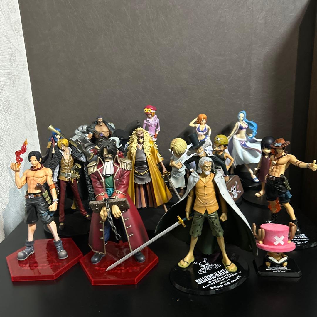 ワンピース フィギュア まとめ売り17体セット - メルカリ