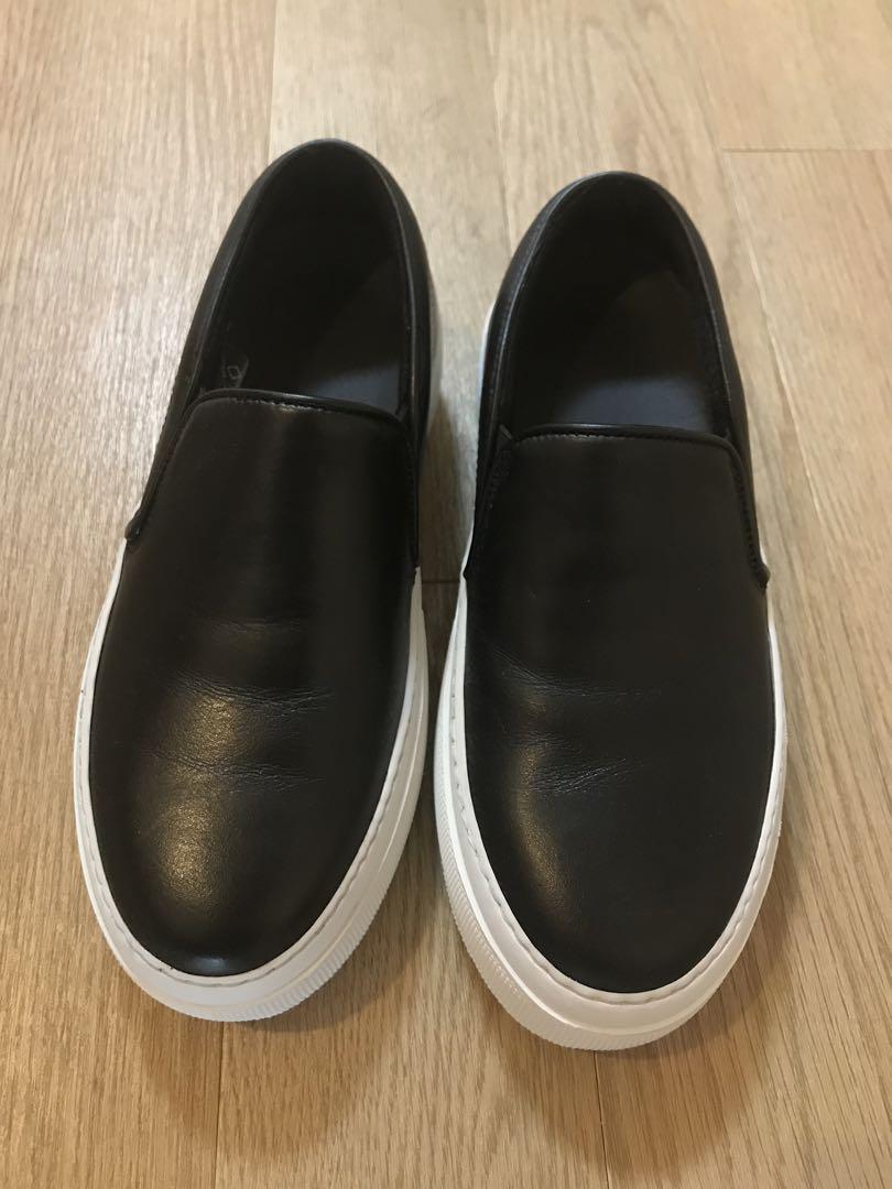新品未使用！PELLICO SUNNYスリッポン　35