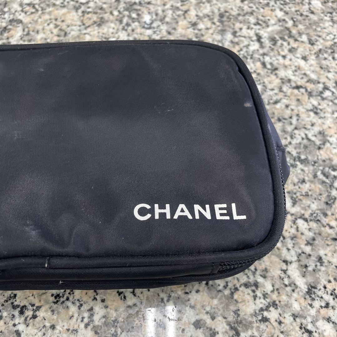 CHANEL シャネル メイクポーチ ブラック 小物入れ 化粧ポーチ