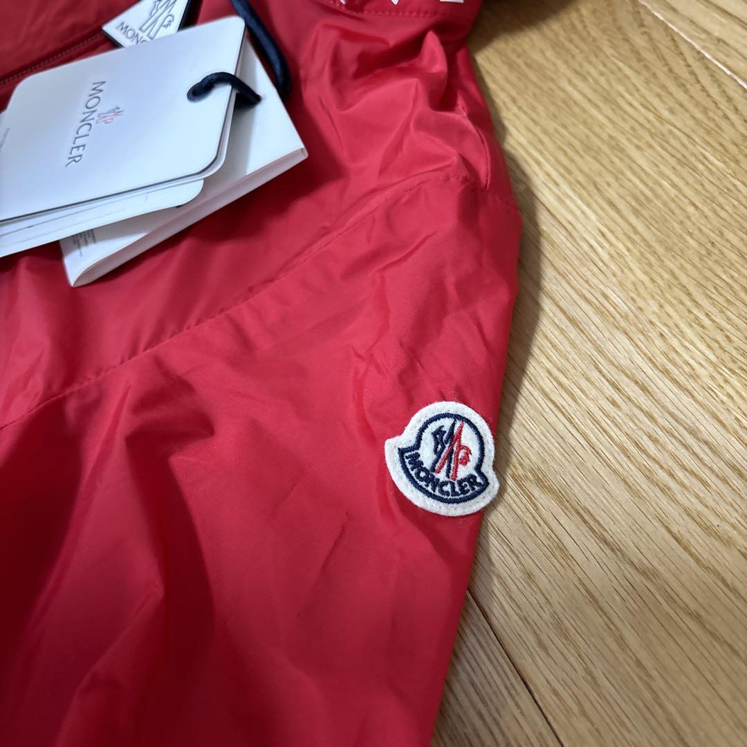 新品MONCLER 赤 キッズジャケット 6Aサイズ