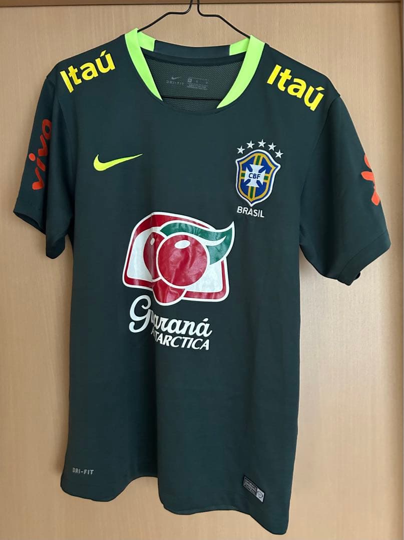 最終値下げ【格安】ナイキ サッカープラシャツセット