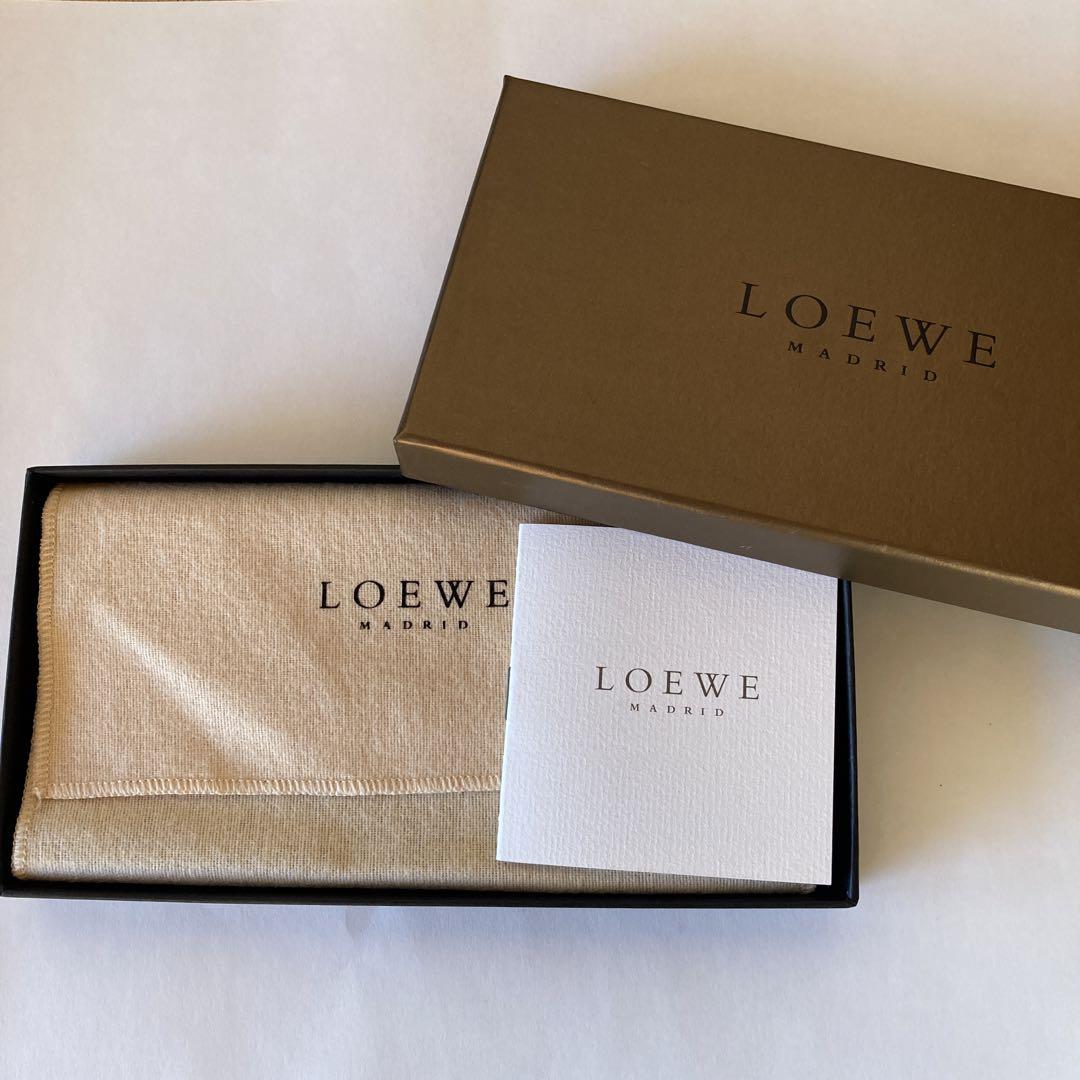 ロエべ メンズ長財布　未使用品