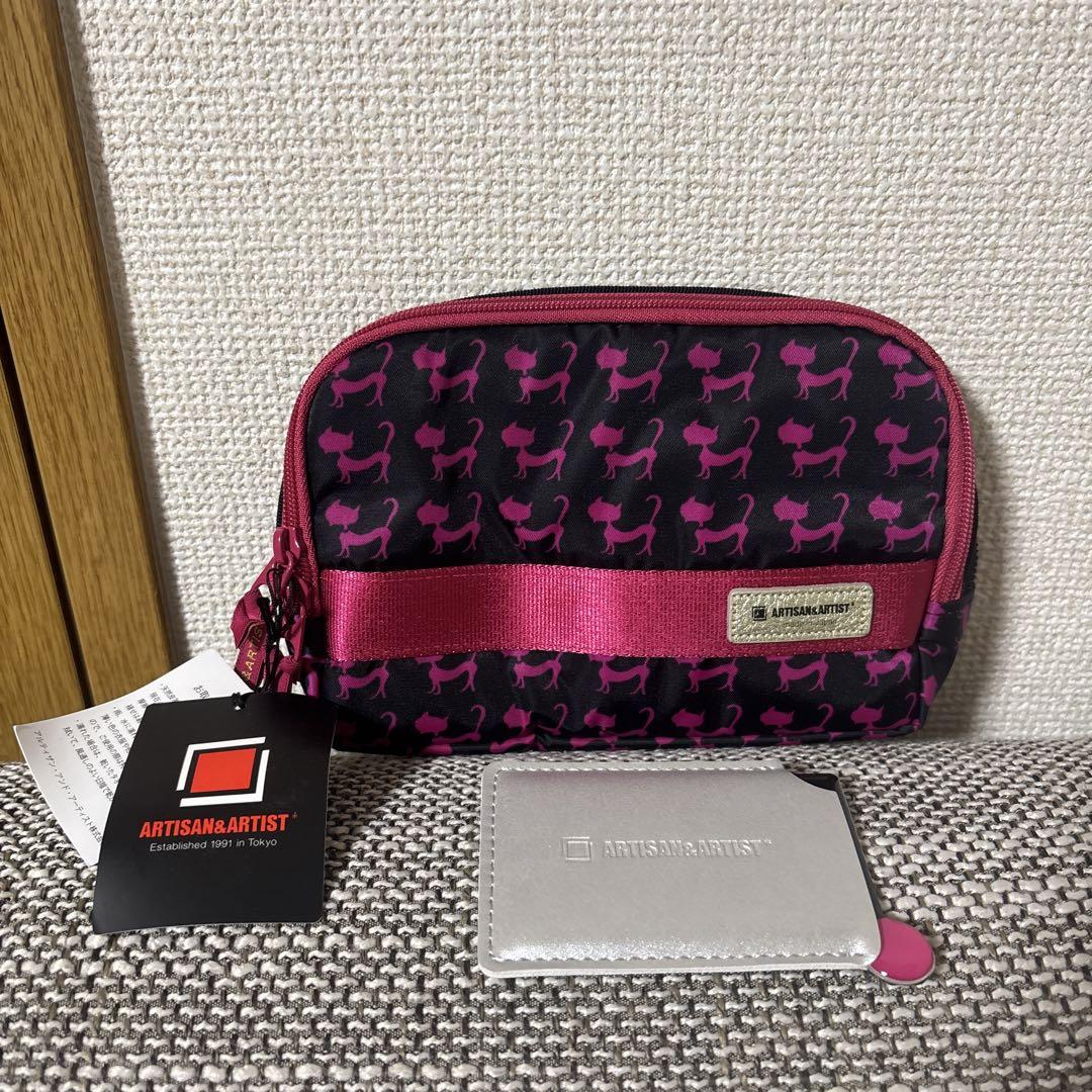 未使用タグ付き　アルティザンアンドアーティスト　猫　ポーチ　ミラー　ジュリエッタ