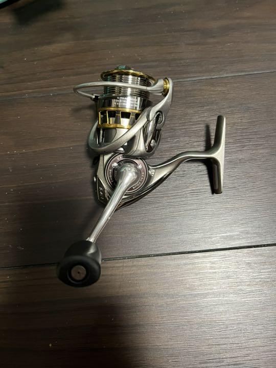 グレイ系ファッションの 12 ルビアス 04h Rcsスプール リール フィッシンググレイ系 11 700 Www Laeknavaktin Is