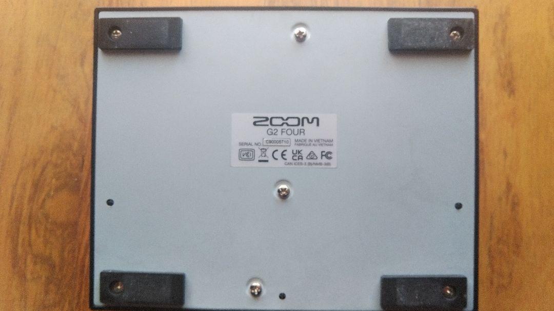 ZOOM G2 FOUR マルチエフェクター中古
