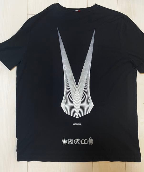 モンクレール Tシャツ ブラック www.cleanlineapp.com