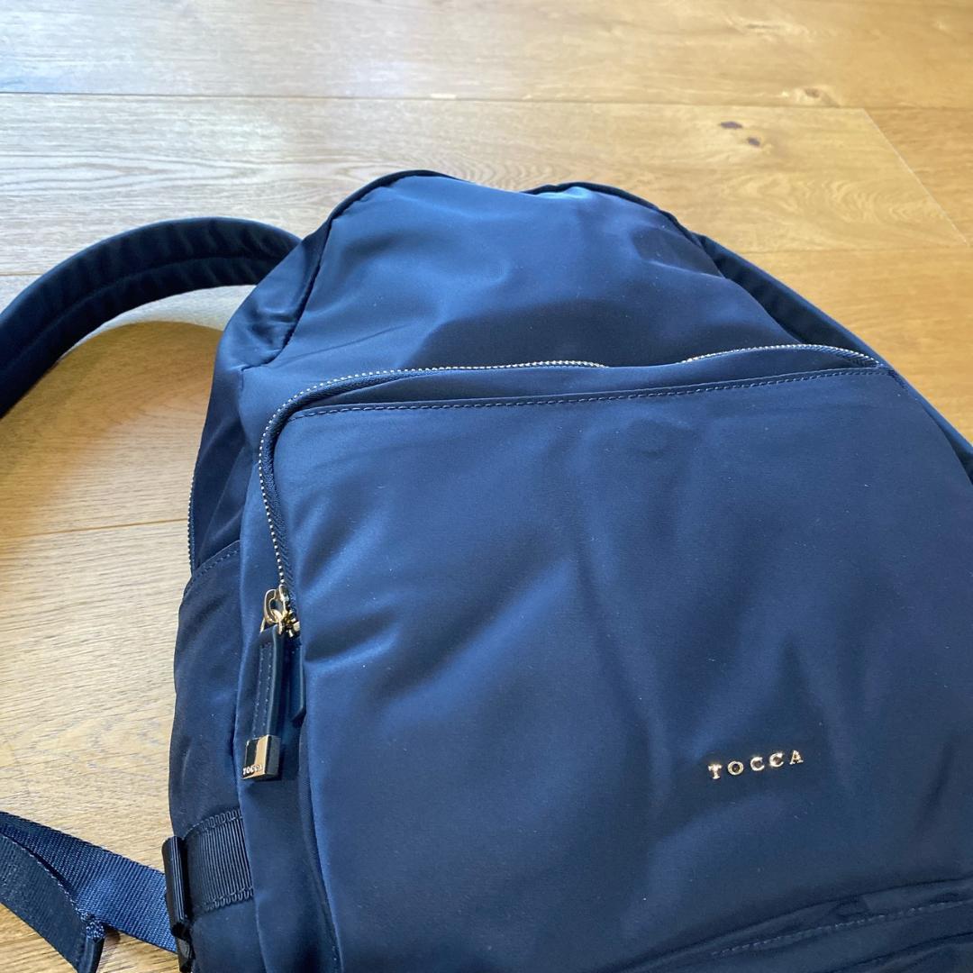 新品 トッカ リュック バックパック ナイロン ネイビー 6992 新品 トッカ リュック バックパック ナイロン ネイビー 6992