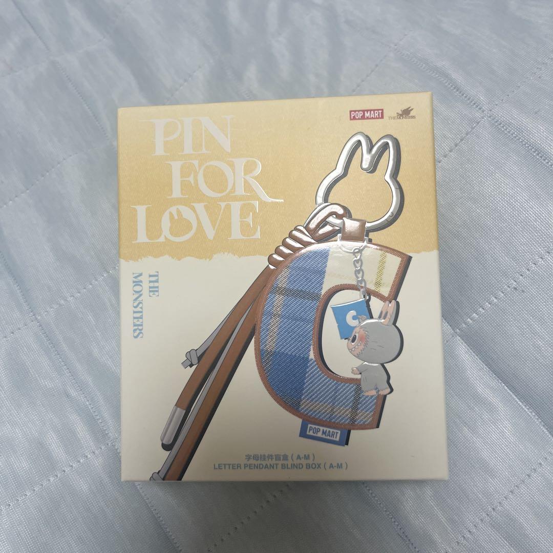 labubu ラブブ　新作　アルファベット　チャーム ラブブ LABUBU PIN FOR LOVE アルファベット 未開封 - メルカリ
