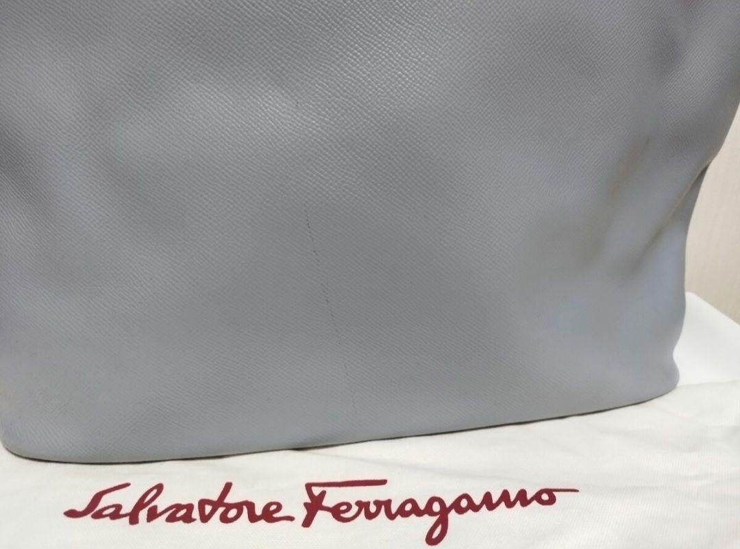 フェラガモ●Salvatore