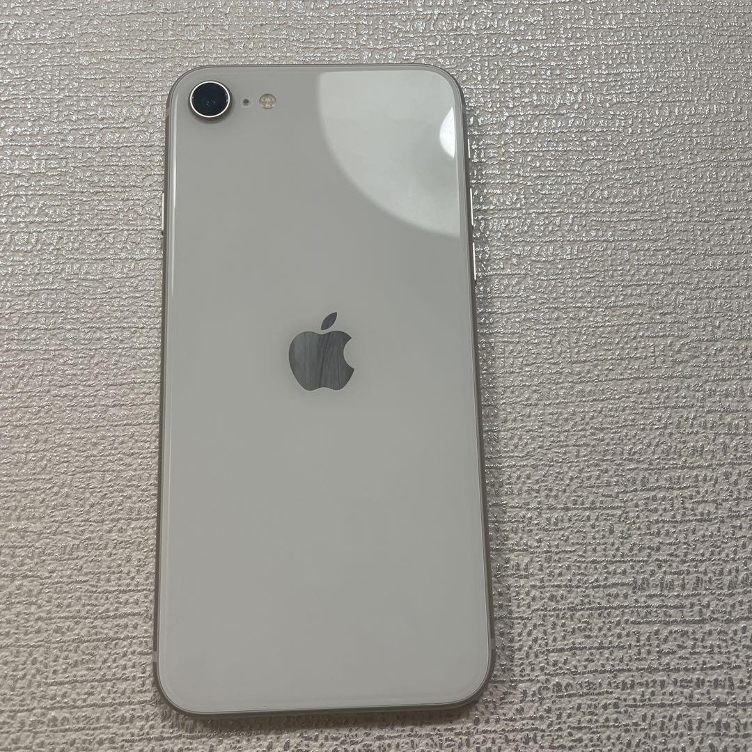 美品　iPhone SE 第3世代 スターライト 64GB