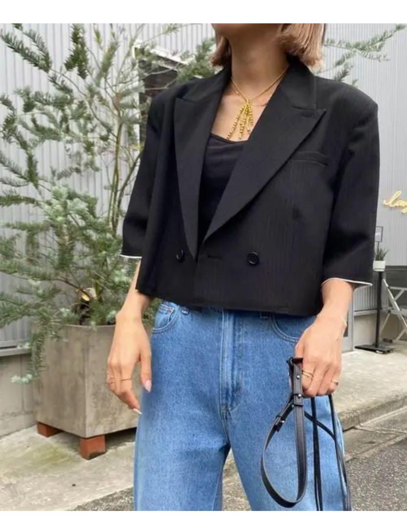 ameri⭐︎ CUT OFF SHORT JACKET - メルカリ ameri⭐︎ CUT OFF SHORT JACKET - メルカリ