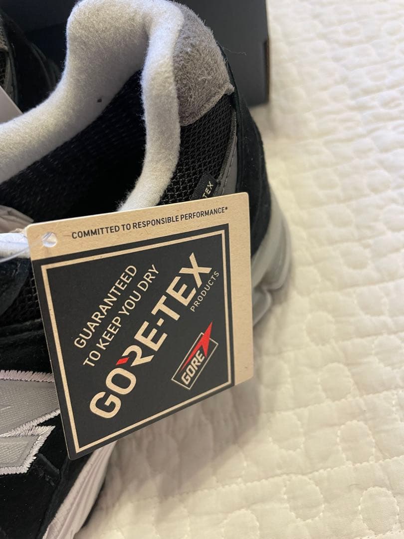 New Balance M2002RXD 25cm