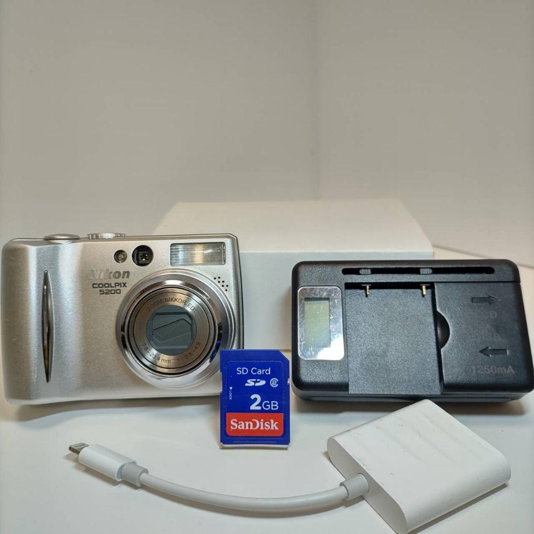 動作確認済み】ニコン COOLPIX 5200 オールドコンデジ デジカメ ②