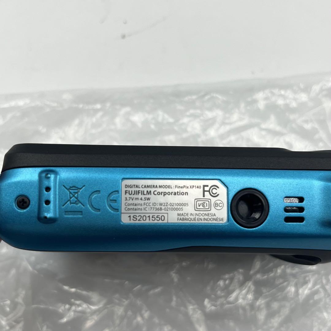 富士フイルム 防水カメラ XP140 スカイブルー FX-XP140SB