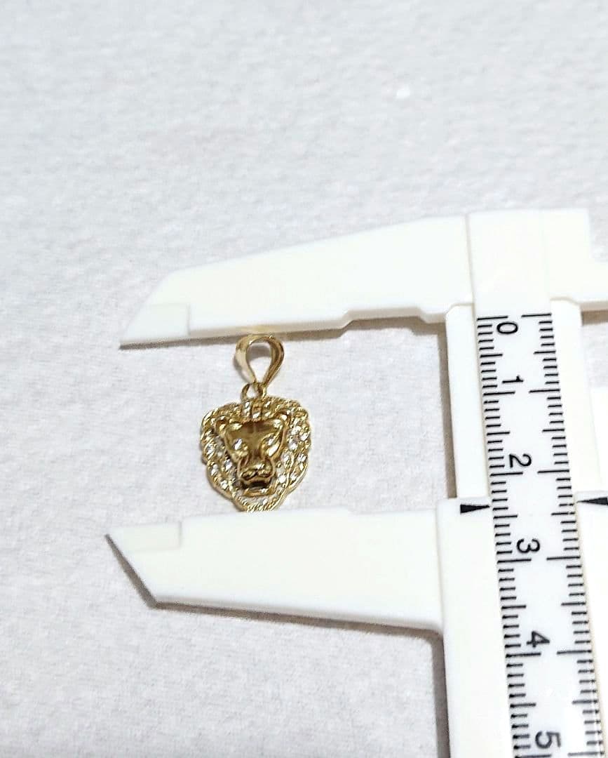 イエローゴールド