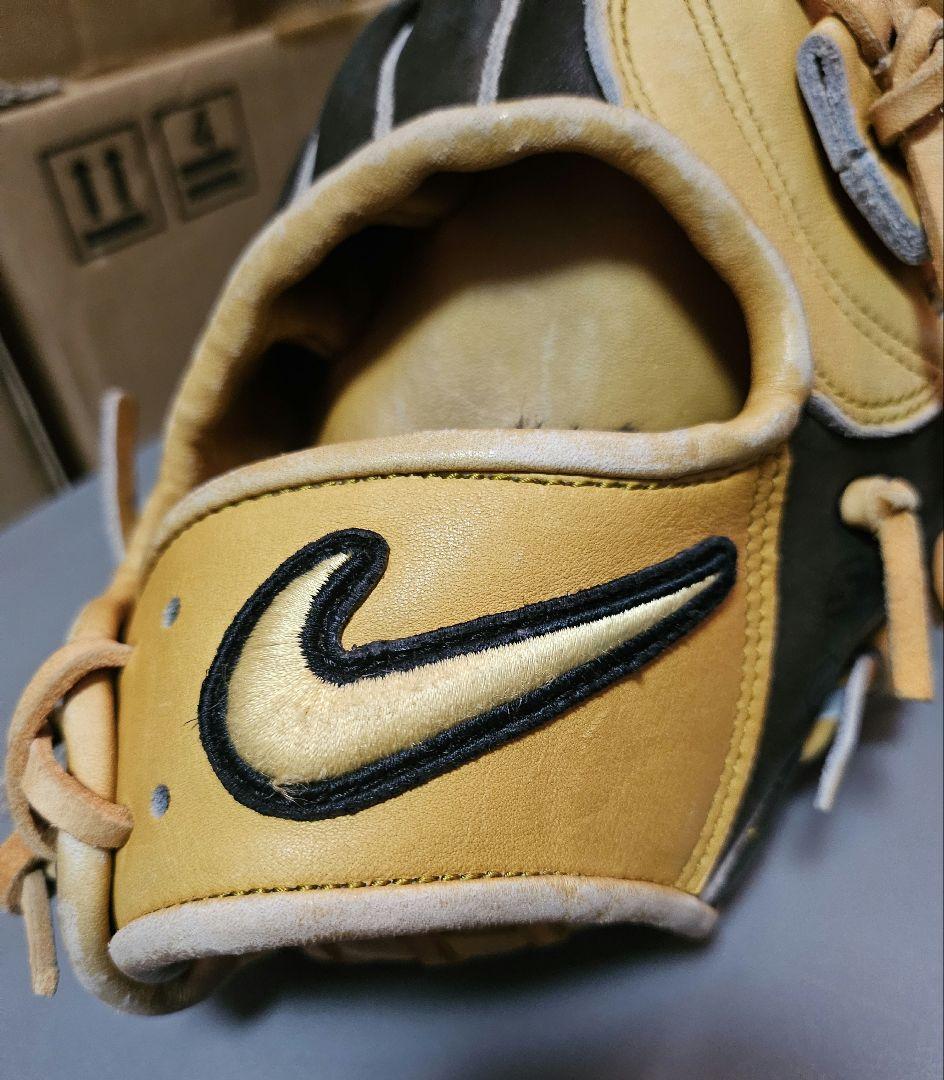 NIKE　グローブ