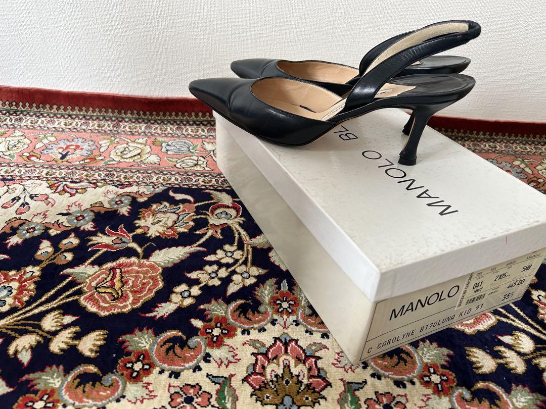 Manolo Blahnik マノロブラニク　キャロリンバックヒール　紺