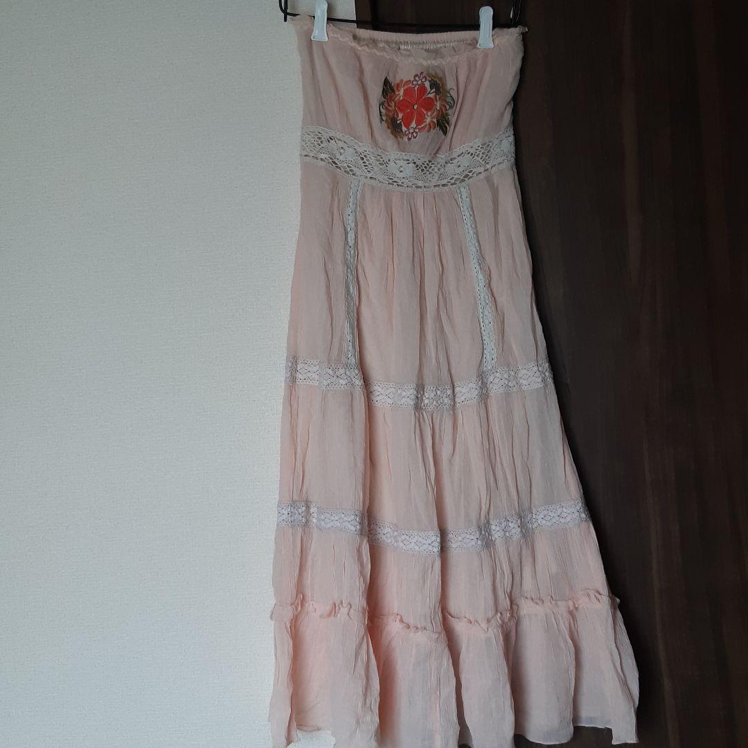 Rojita ロジータ 淡いピンク色 フラワー刺繍 ベアトップ ワンピース メルカリ Rojita ロジータ 淡いピンク色 フラワー刺繍 ベアトップ ワンピース メルカリ