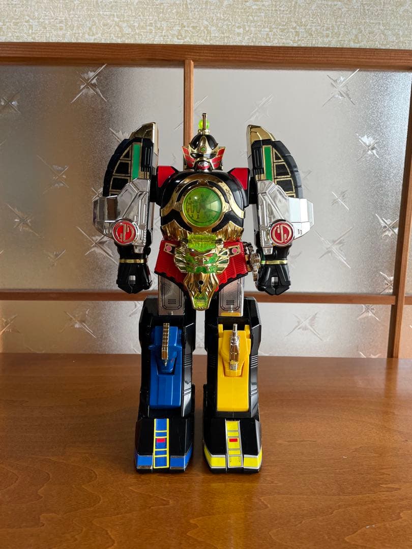 五星戦隊ダイレンジャー　大連王　剣付き