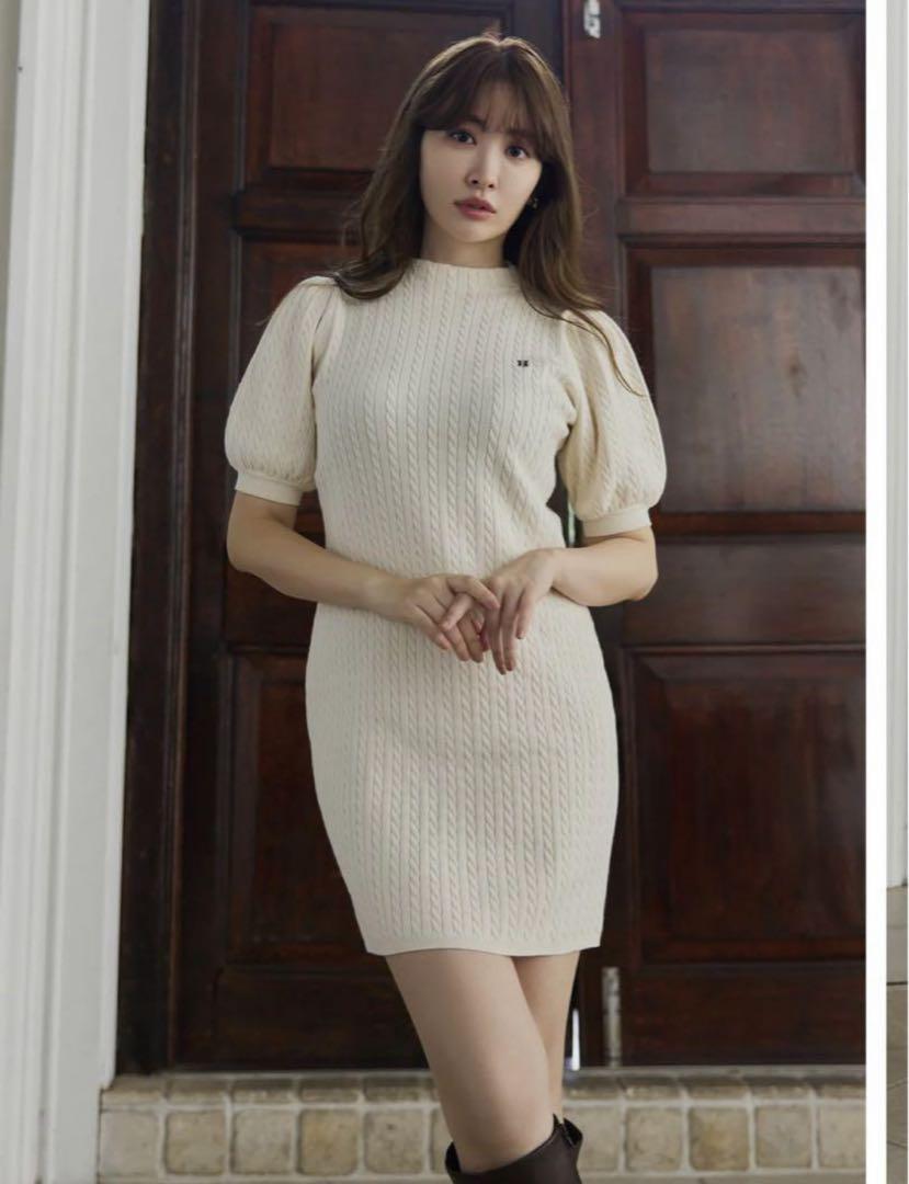 新品　herlipto Puff Sleeve Cable Knit Dress Puff Sleeve Cable Knit Dress（ワンピース）｜Her lip to（ハー