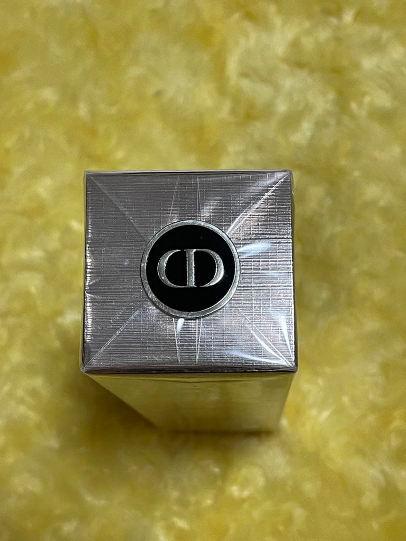 ディオール プレステージ マイクロ ユイル R セラム 75ml(数量限定) ディオール プレステージ マイクロ ユイル R セラム 75ml(数量限定)