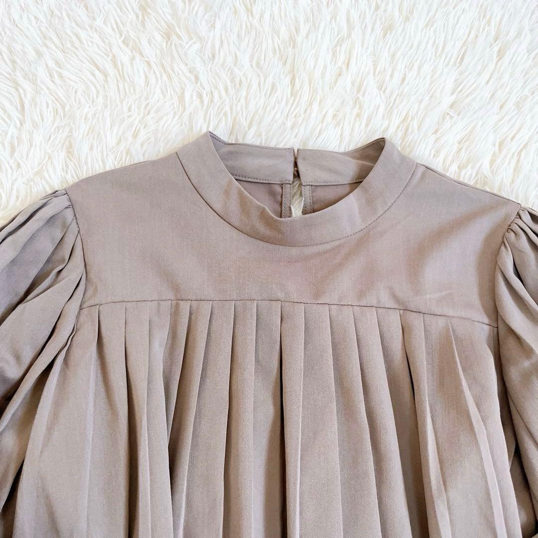 【美品】ルイルエブティック　プリーツフレアトップス　パンツスーツ　セットアップM