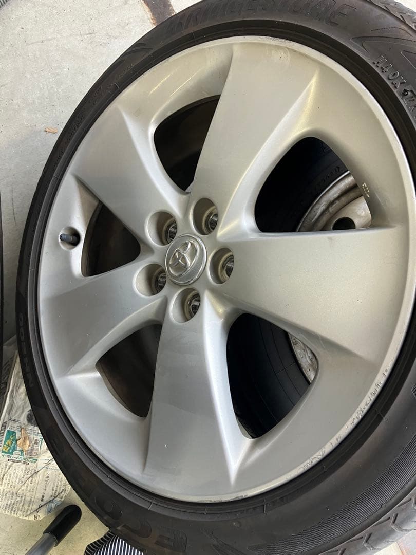 30プリウス純正ホイール、タイヤ