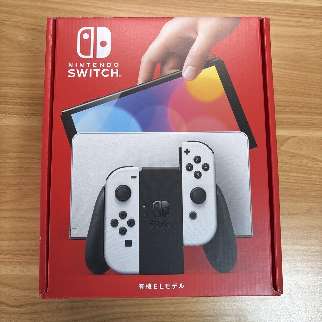 Nintendo Switch 有機ELモデル ホワイト/ブラック 21,299円