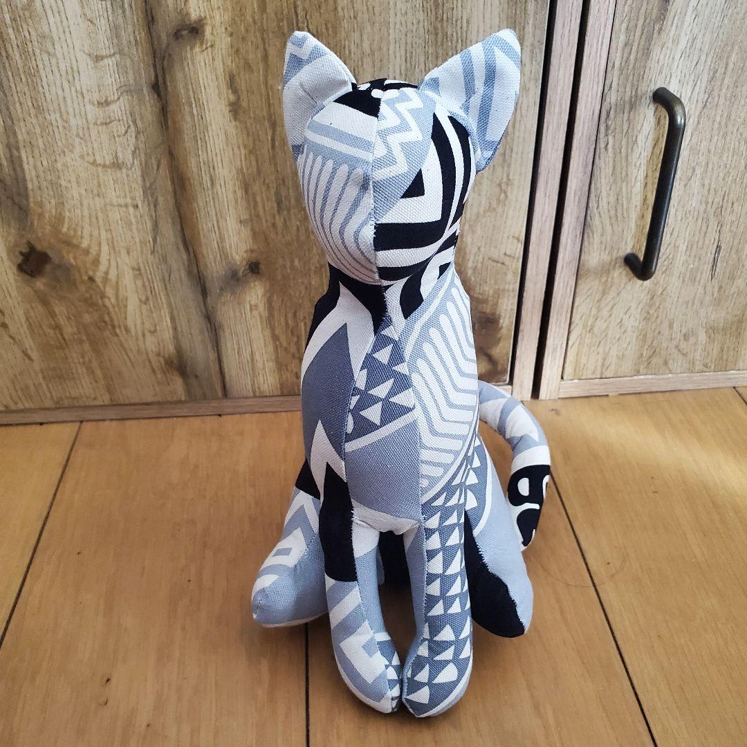 キャットCATトルソー コットン生地 猫型ぬいぐるみ （ハンドメイド）