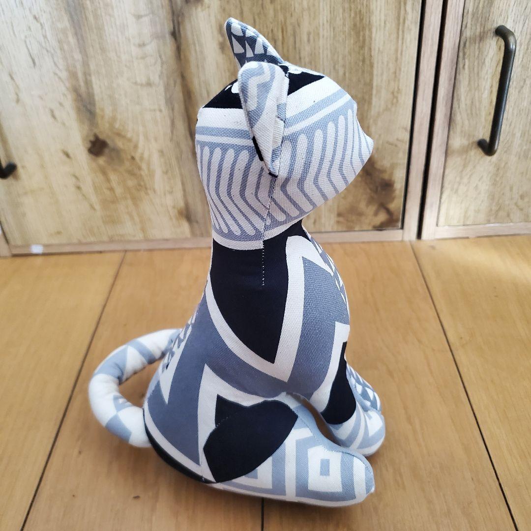 キャットCATトルソー コットン生地 猫型ぬいぐるみ （ハンドメイド）