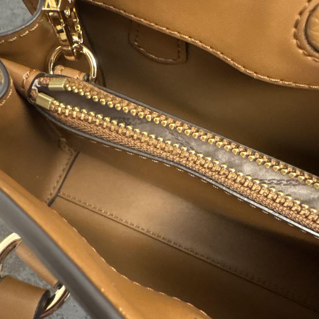 未使用品　マイケルコース　ショルダーバッグ　シャンタル