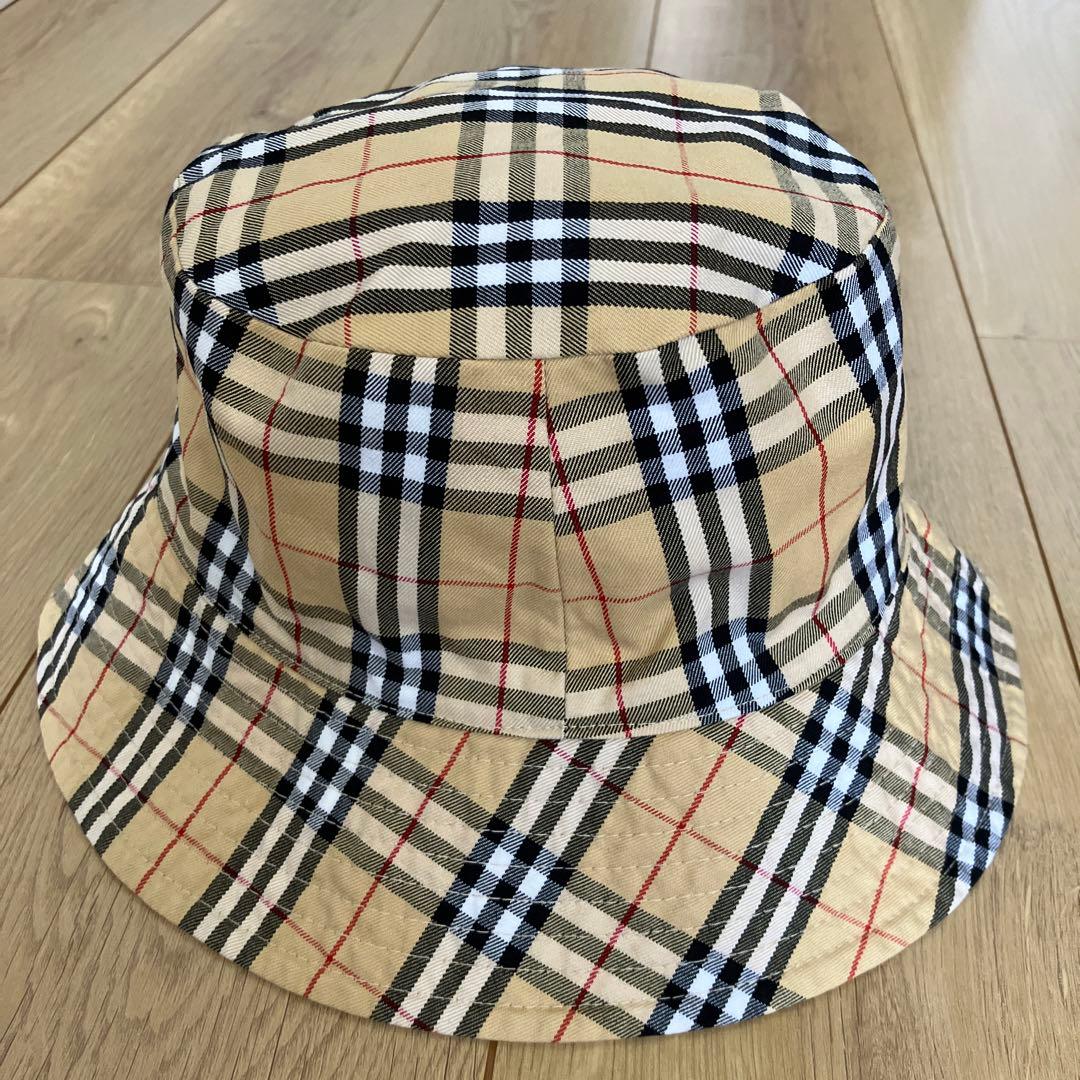 大注目】 バーバリーブルーレーベル バケットハット リバーシブル