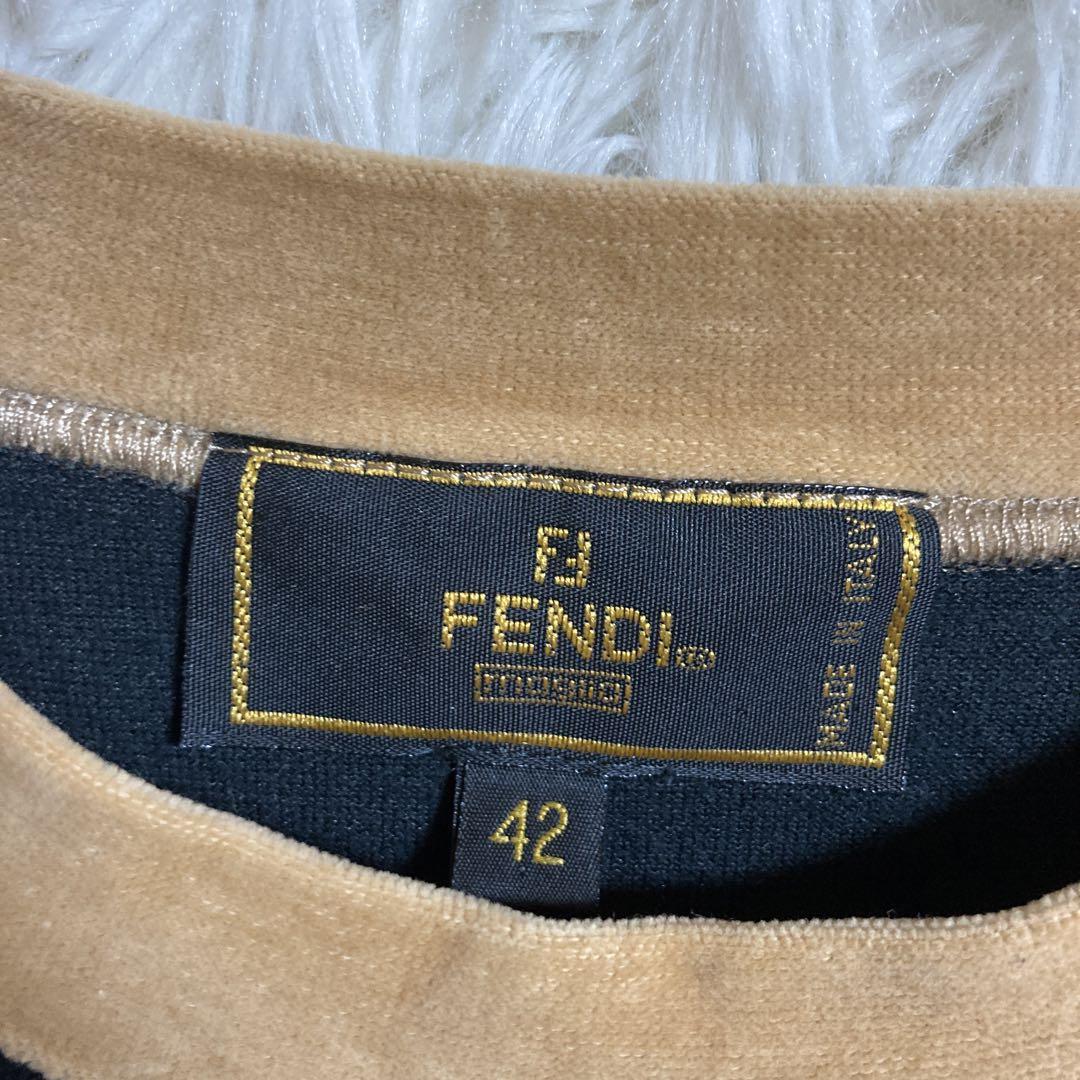 FENDI フェンディ ベロア素材 トレーナー FENDI フェンディ ベロア素材 トレーナー