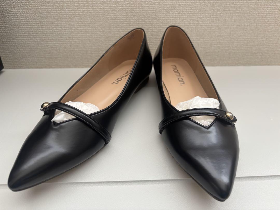 未使用　マミアン　ベルトデザイン フラットシューズ　パンプス 23.0 黒
