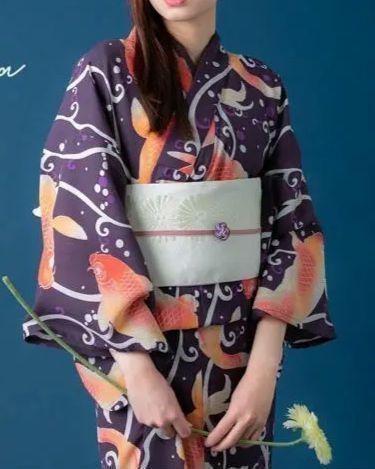 ◆ノー皺加工最高級カルキュロ◆変わり織り涼しげ紫紺色コイ（鯉）のモダン浴衣