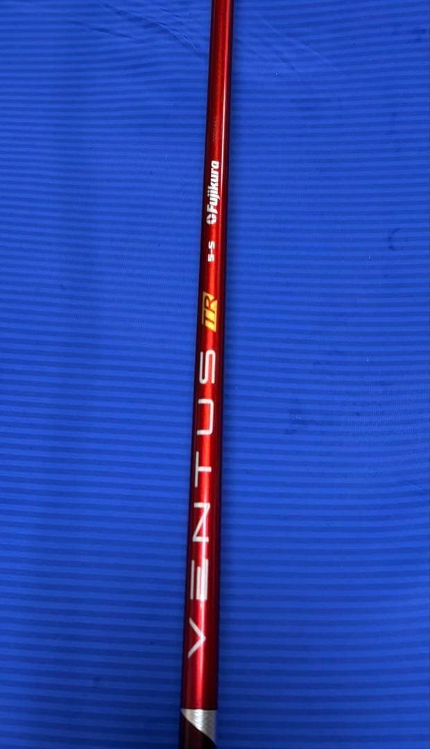 VENTUS TR RED 5s テーラーメイドスリーブ