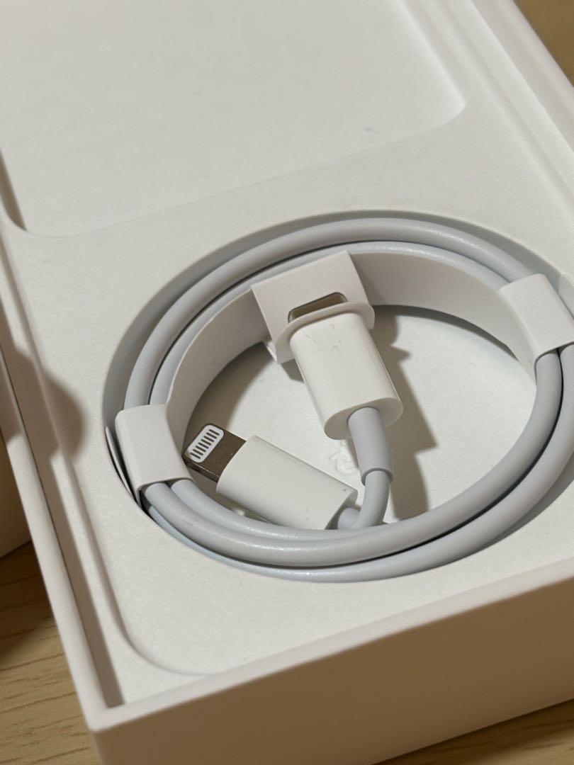 iPhone13 【simフリー】256GB ホワイト 送料込
