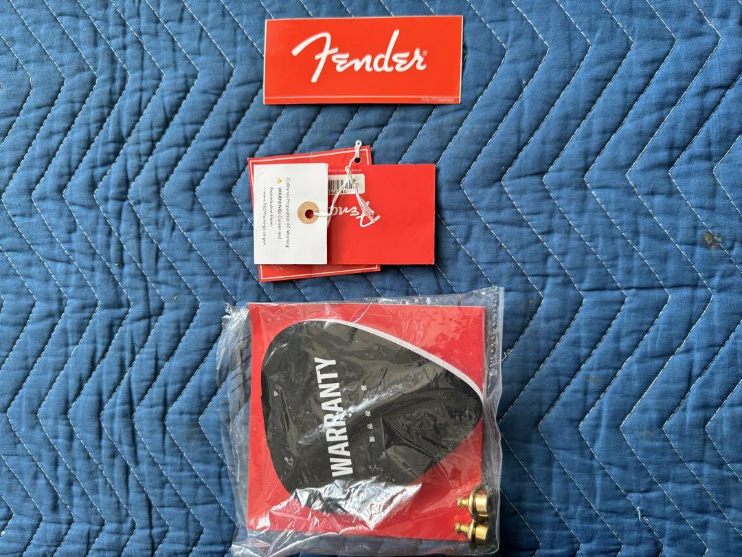 ベース Fender Mike Kerr JaguarBass