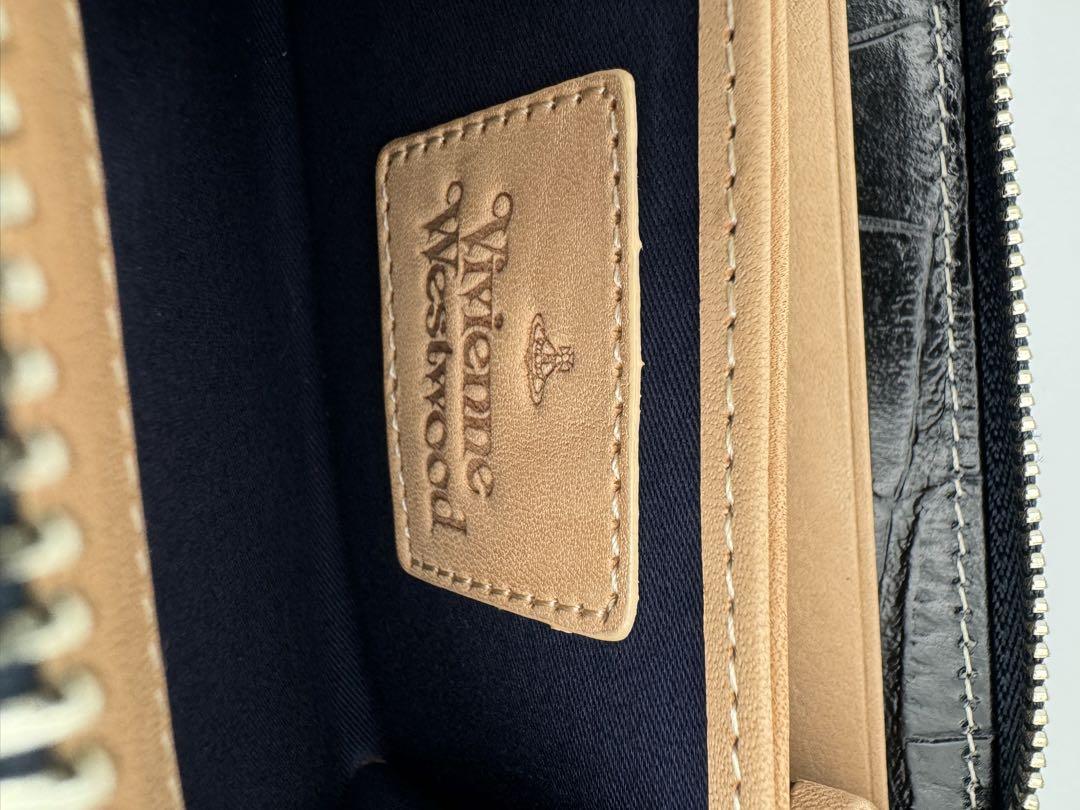 Vivienne Westwood ブラックコインケース