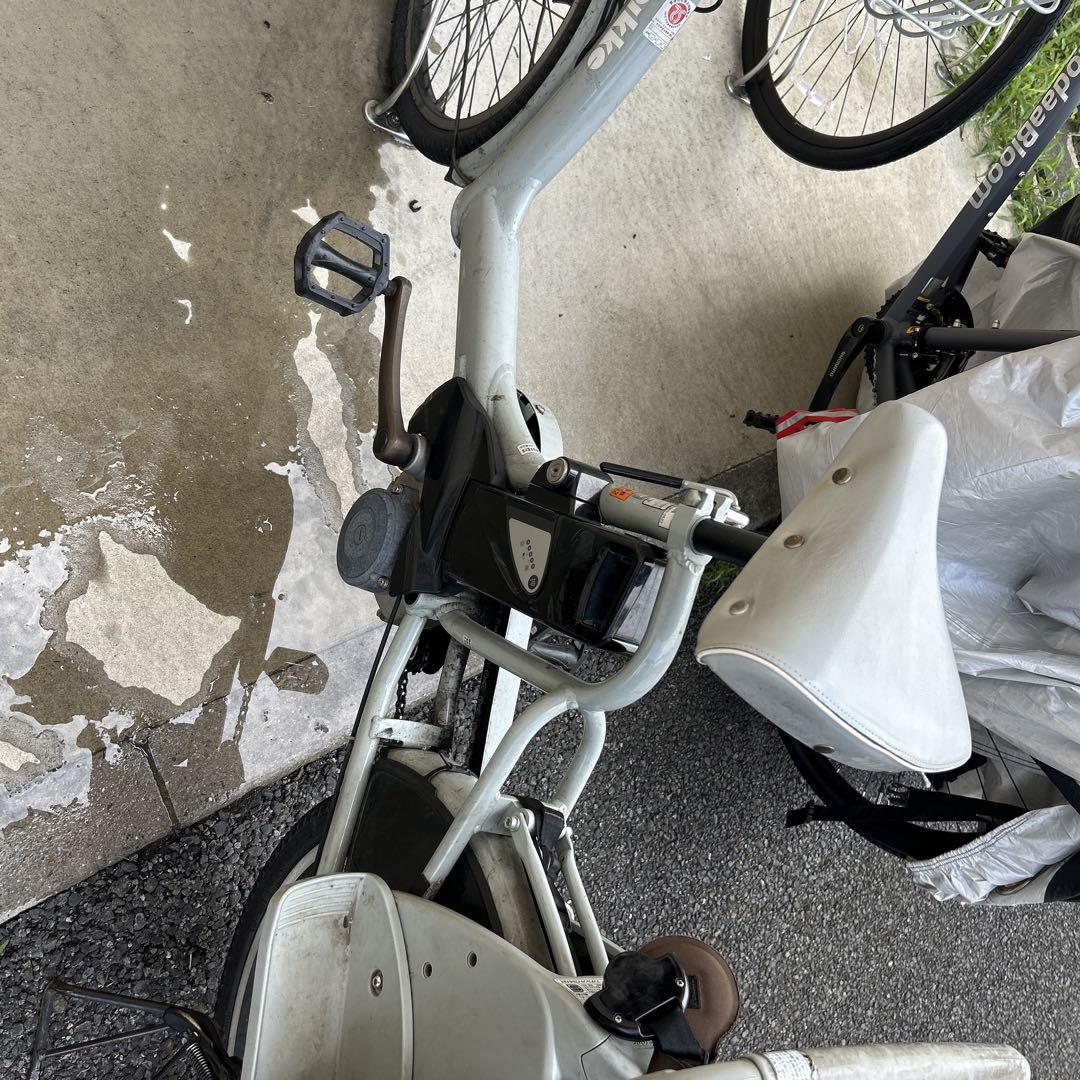 ビッケ　電動自転車　リアチャイルドシート付き