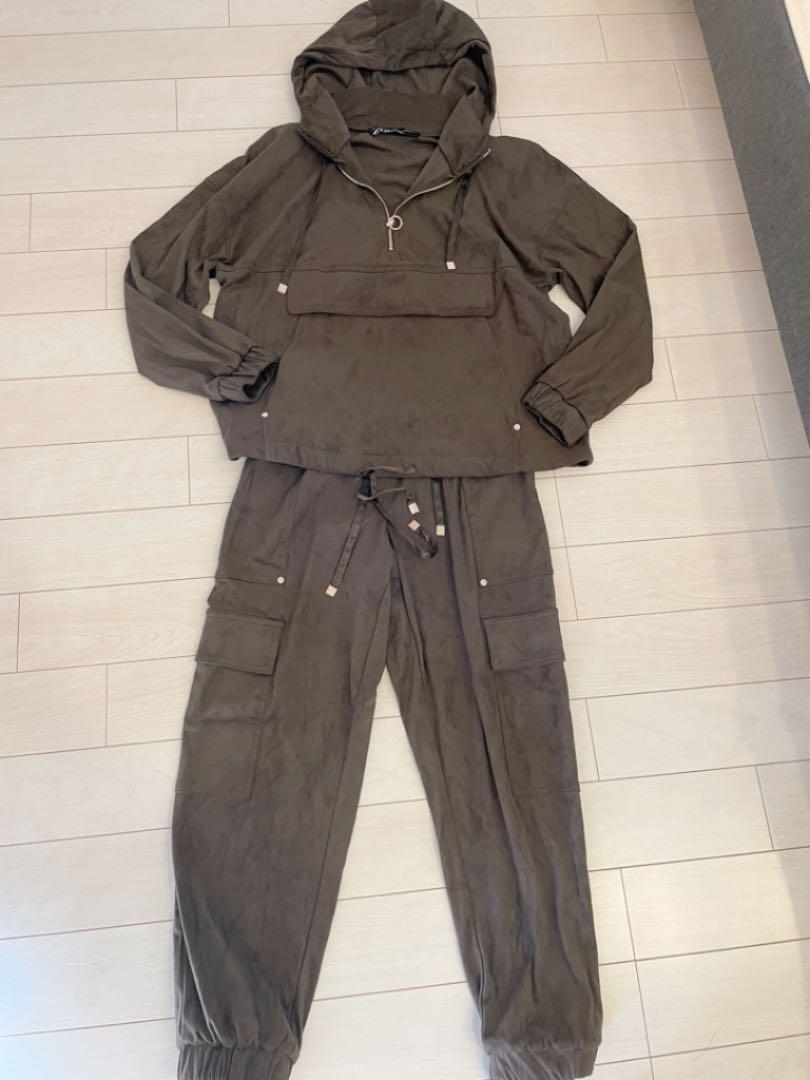 ZARA   フード付きトップス&パンツセットアップザラH&M   ユニクロ