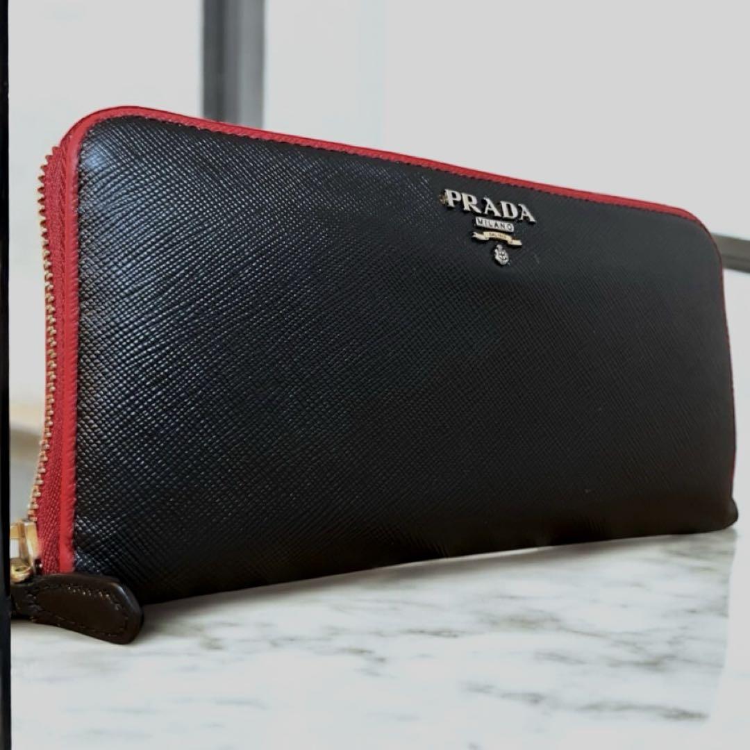PRADA プラダ 長財布 サフィアーノレザー ブラック