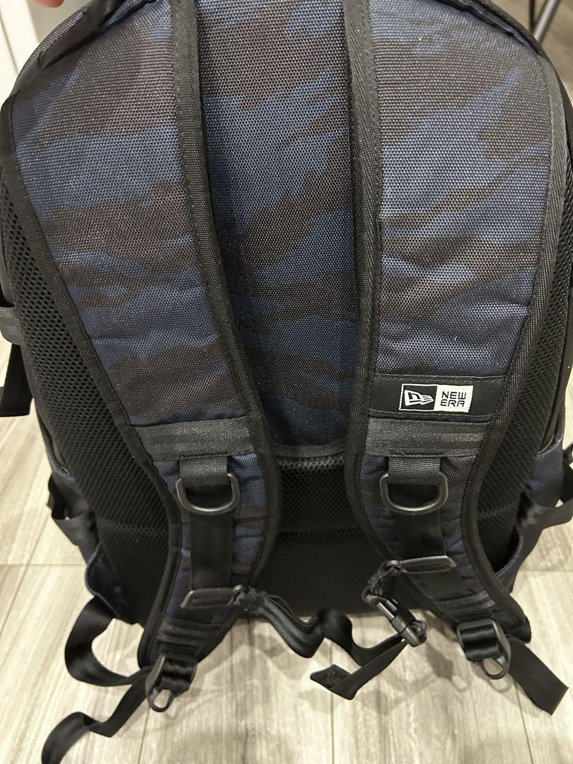 美品❗️ニューエラNEW ERA バックパック　35Ｌ　ネイビー