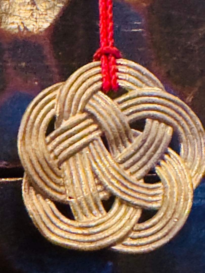 鍮製の帯飾り 花街のお持ち物 絹紐 根付 キーホルダー