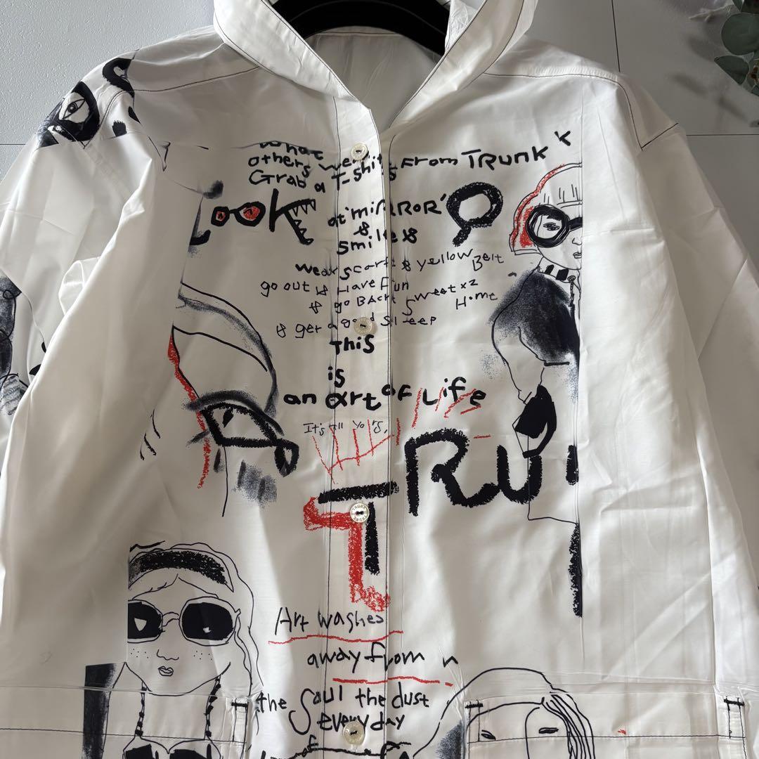 HIROKO KOSHINO TRUNK フード付きオリーブグリーンジャケット HIROKO KOSHINO TRUNK フード付きオリーブグリーンジャケット