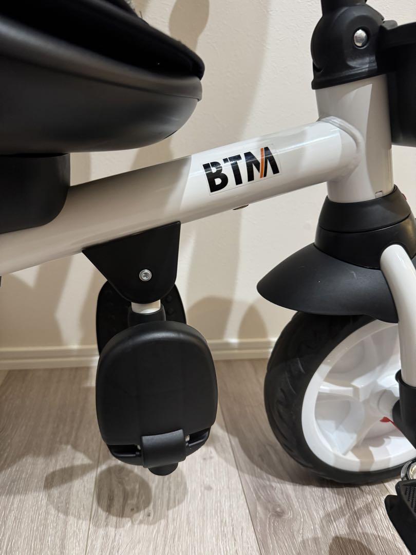 BTM グレー 三輪車
